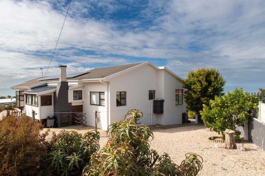 4 Bedroom Property for Sale in Tergniet Western Cape